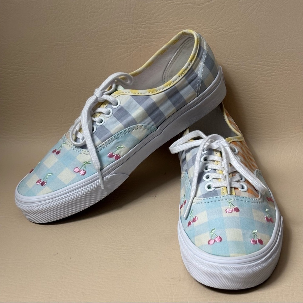 Woman’s Vans Authentic - Gingham Block (Blue/Pink/Yellow) Size 8 - Picture 4 of 9